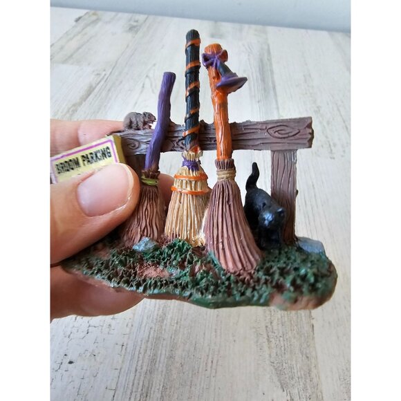 Lemax broom parking witch Halloween decor cat rat - Picture 2 of 6